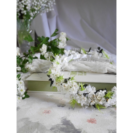 Wianek komunijny z suszonych i stabilizowanych roślin