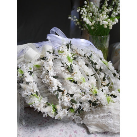 Wianek komunijny suszone i stabilizowane kwiaty