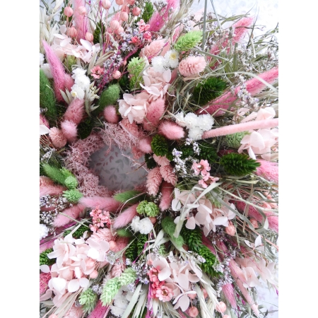 Wianek wiosenne gniazdko